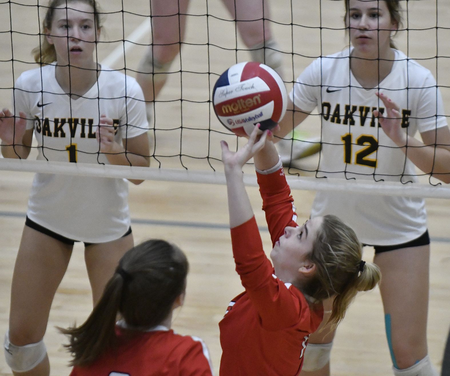 Oakville versus Visitation at Gateway Match Up Volleyball Tournament